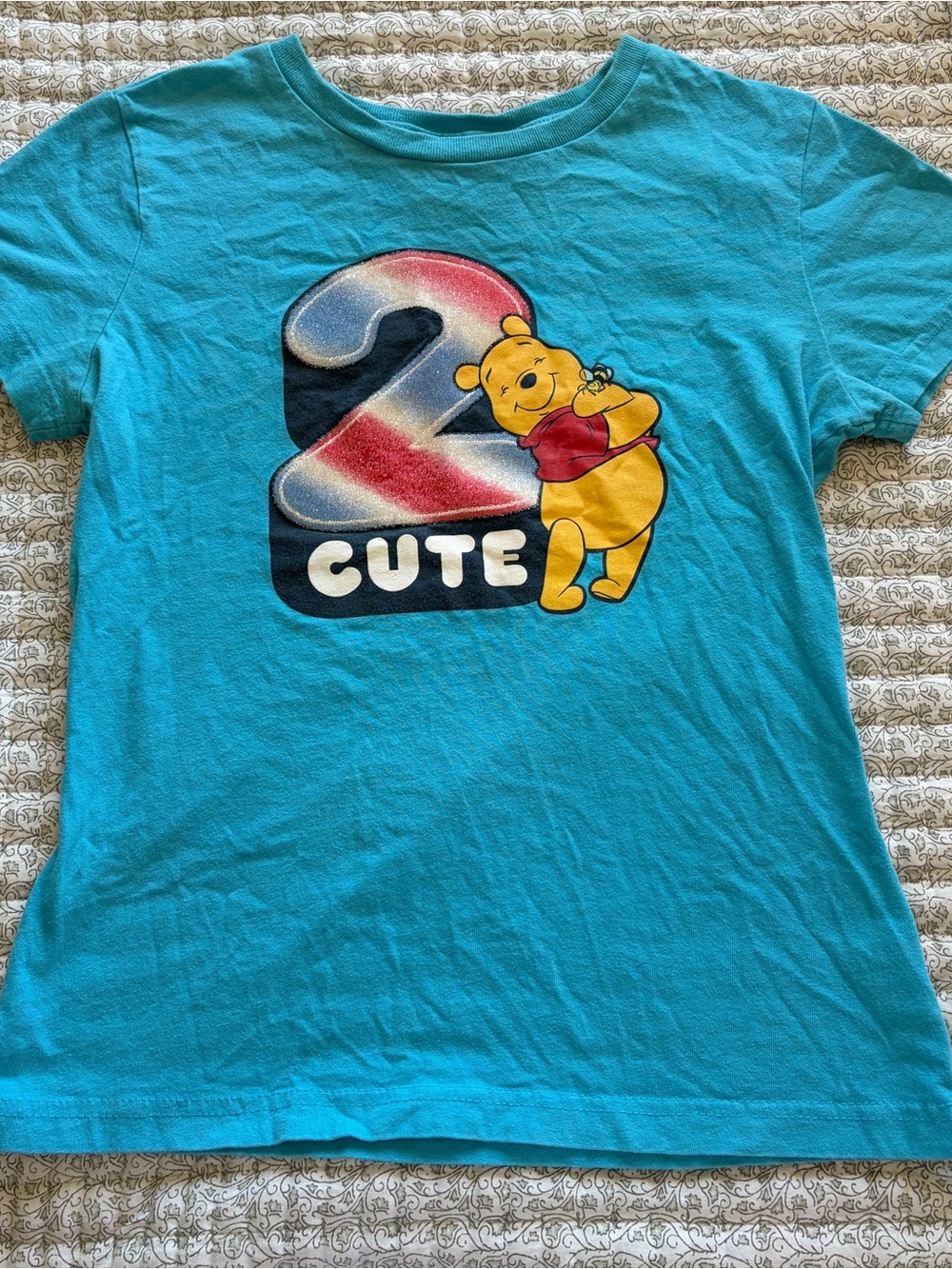 Disney Winnie the Pooh Turquoise '2 Cute' Graphic Tee